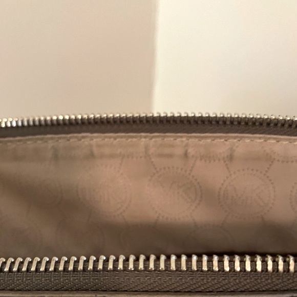 Michael Kors Metallic Tote - Picture 11 of 13